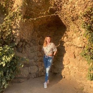 Meet your Posher, Clare